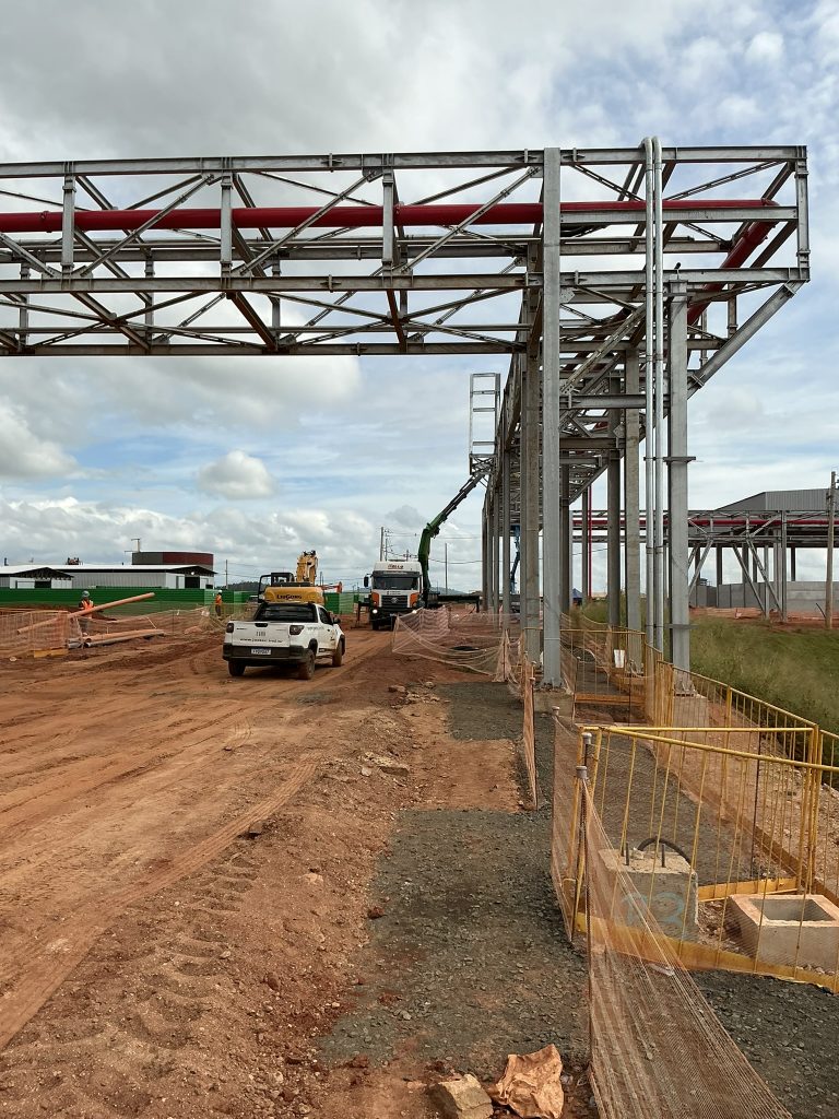 Montagem de Tubulações e Estruturas Metálicas em Tempo Recorde